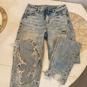 American eagle ripped jeans